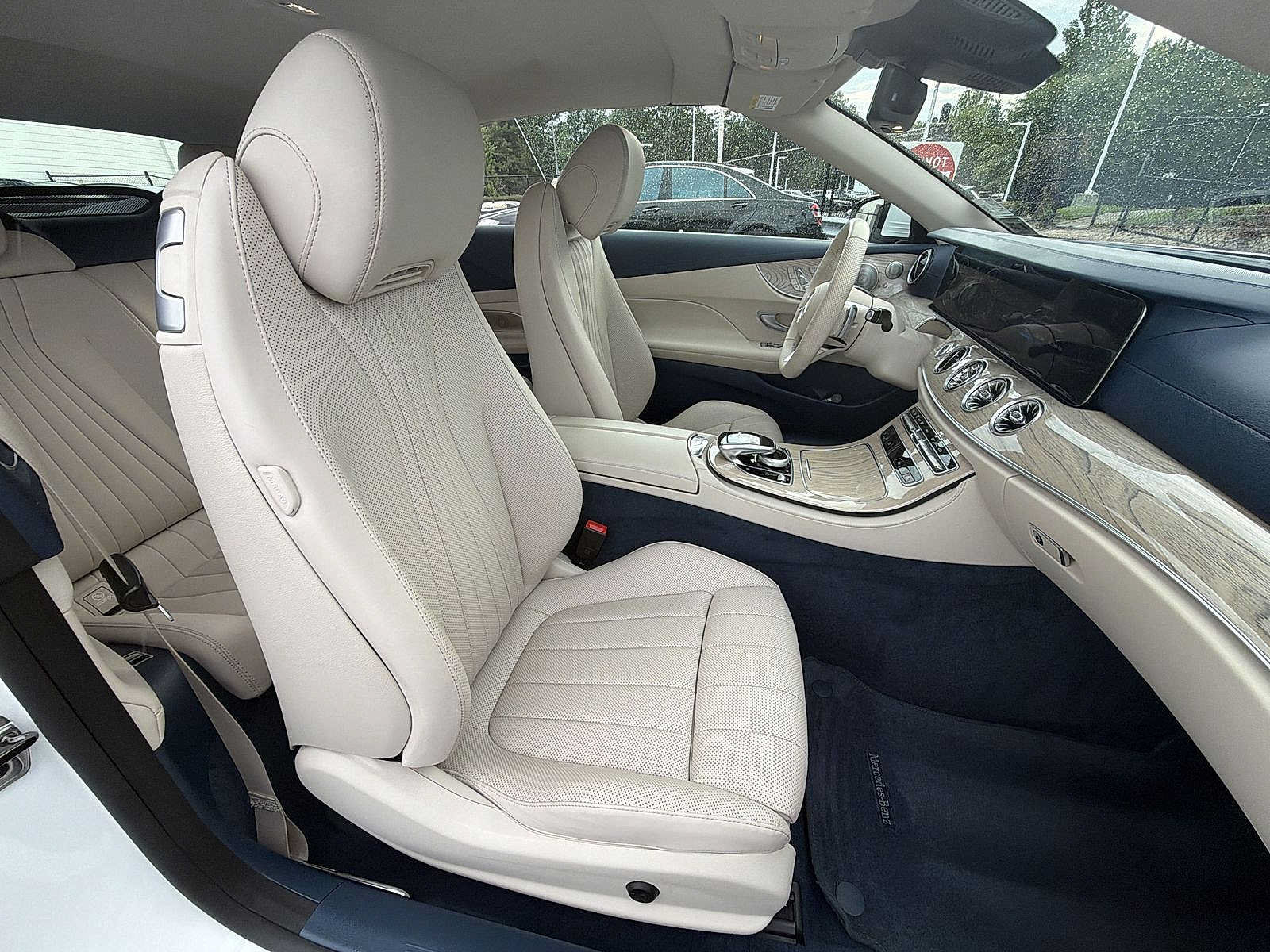 Used 2023 Mercedes-Benz E 450 4MATIC Cabriolet image 22