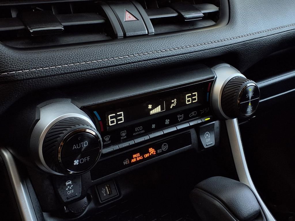 Certified 2025 Toyota RAV4 XLE w/ Convenience Package image 10
