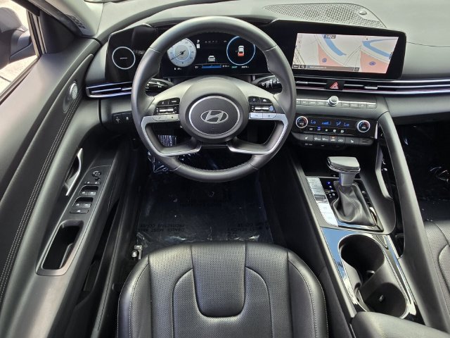 Used 2024 Hyundai Elantra Limited FWD image 12