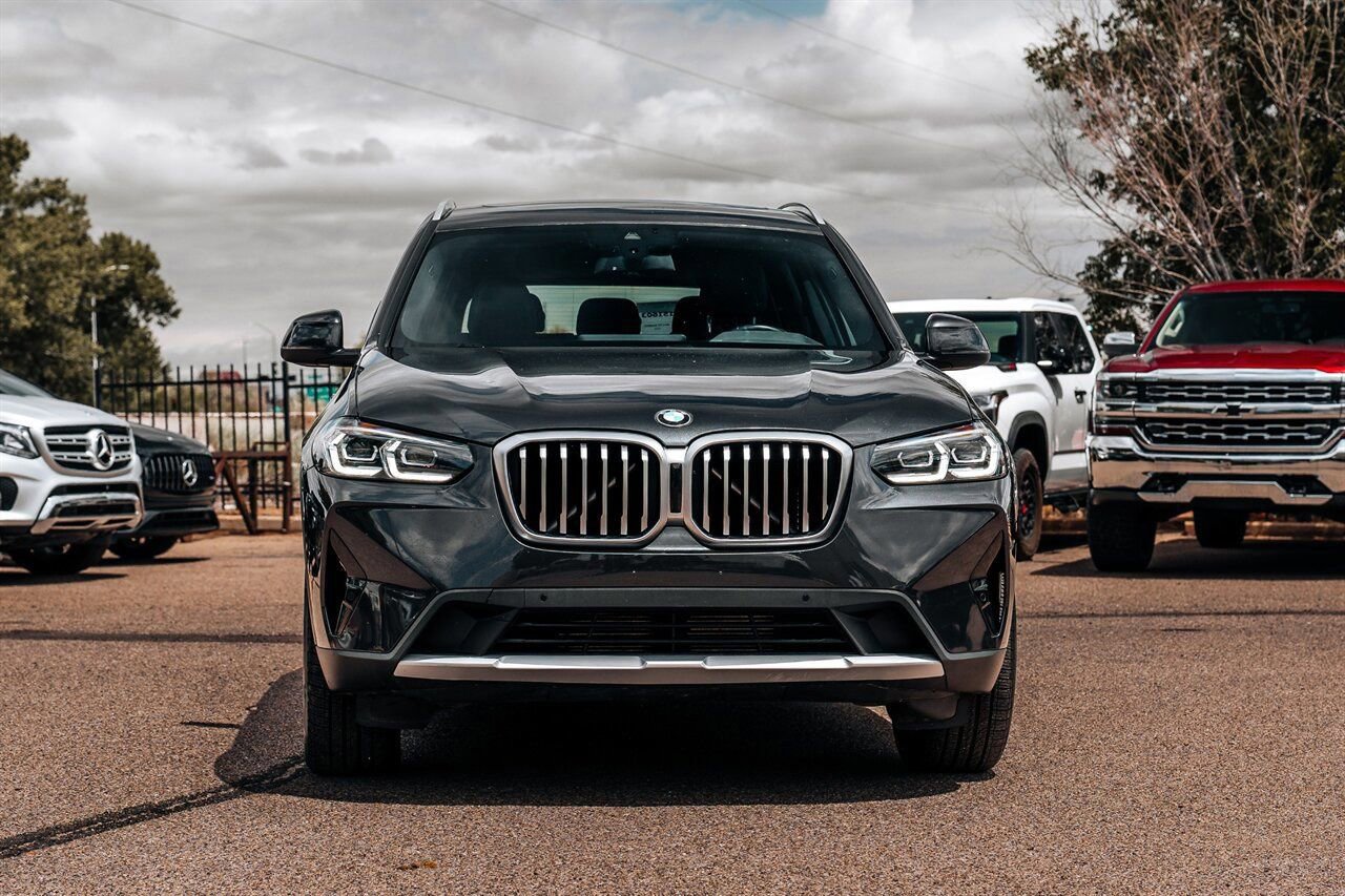 Used 2022 BMW X3 xDrive30i w/ Premium Package 2 (ZPA) AWD/4WD image 2