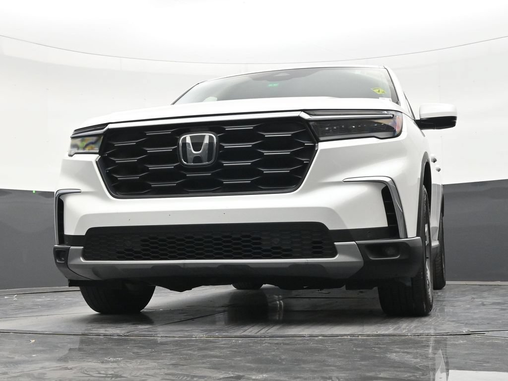 Used 2025 Honda Pilot EX-L image 27