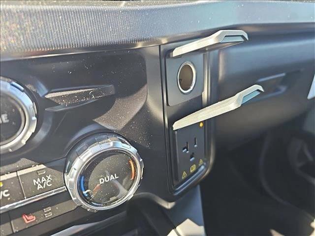 New 2026 Ford F250 Platinum image 23