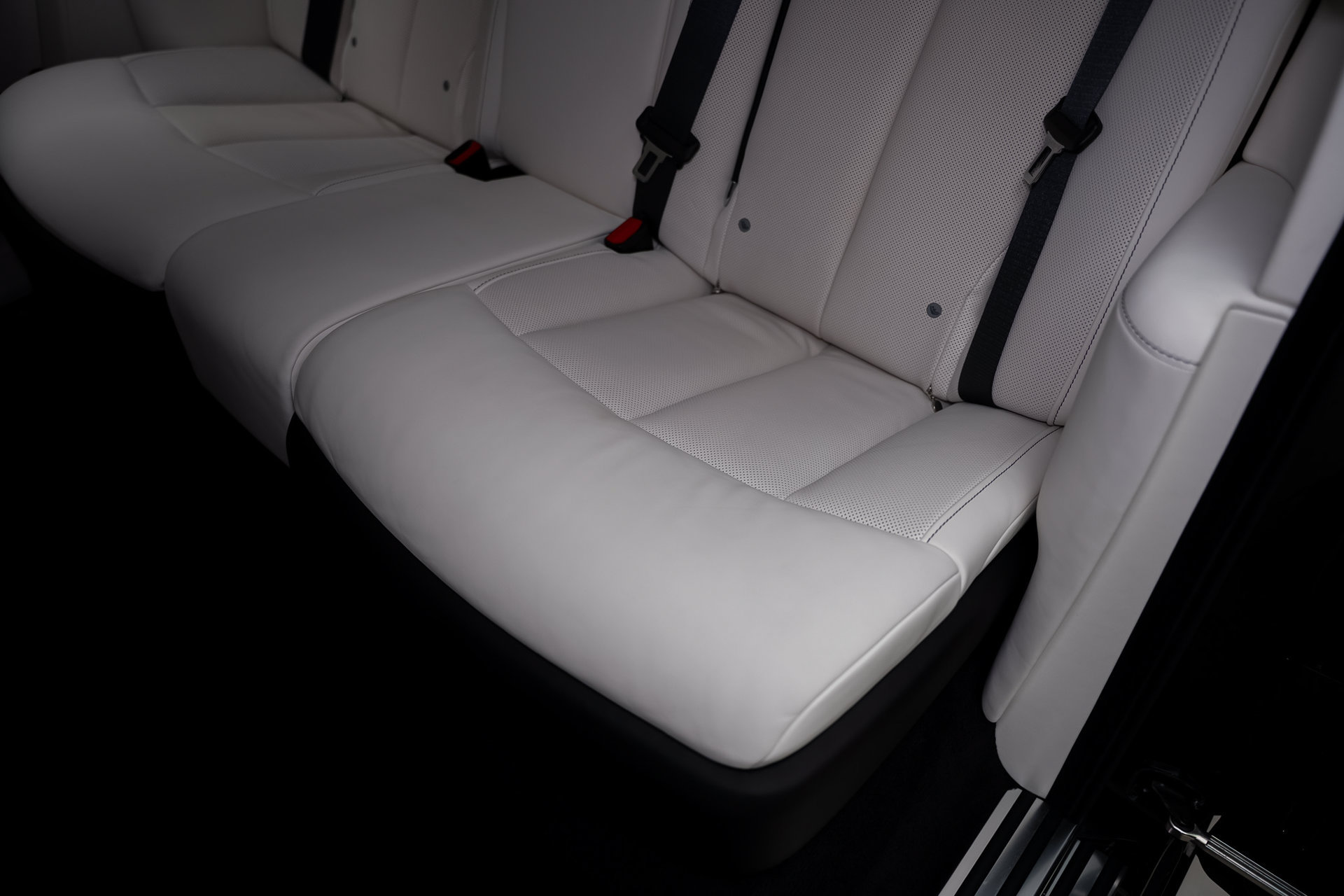 Used 2024 Rolls-Royce Phantom Extended Wheelbase RWD image 72