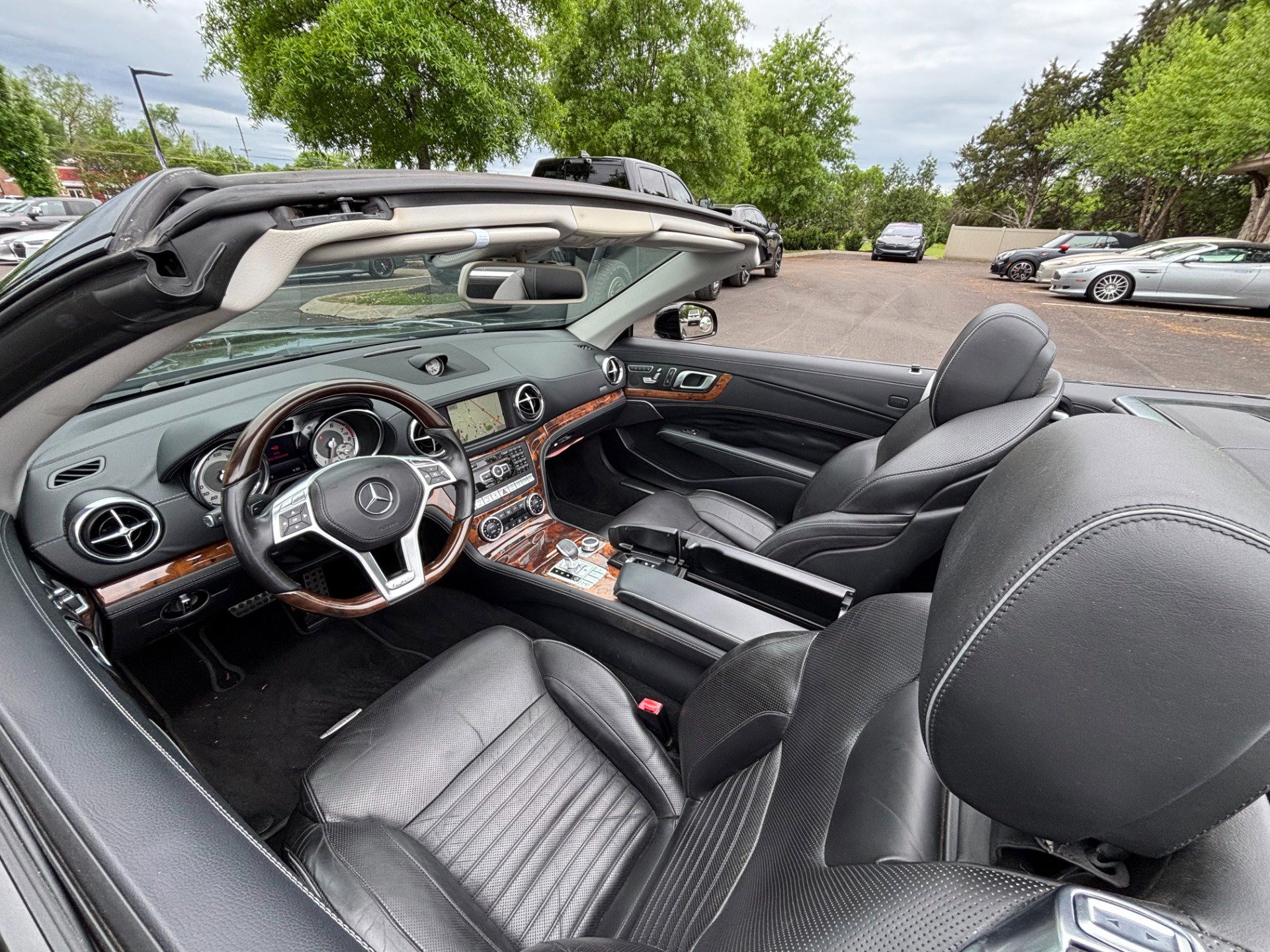 Used 2014 Mercedes-Benz SL 550 image 36