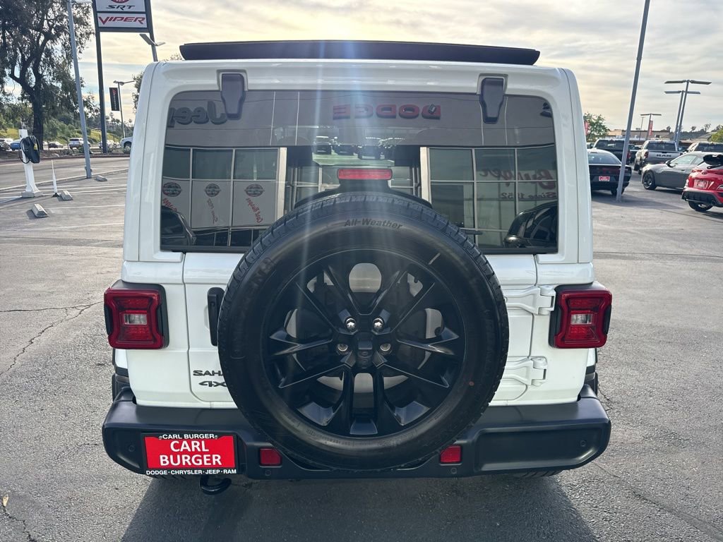 Certified 2025 Jeep Wrangler Unlimited Sahara w/ Safety Group image 6