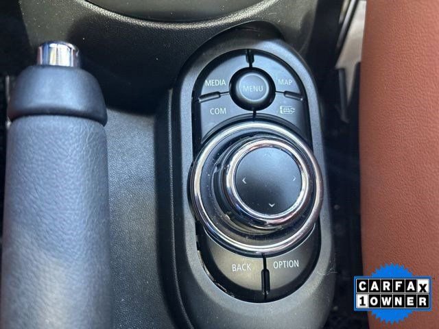 Used 2023 MINI Cooper 4-Door Hardtop w/ Signature Upholstery Package FWD image 24