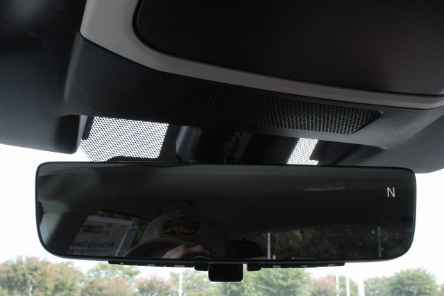 New 2025 Subaru Outback Touring XT image 16