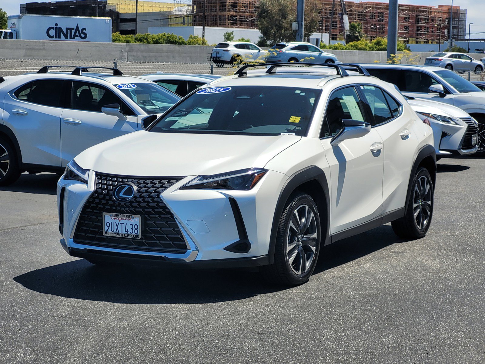Certified 2025 Lexus UX 300h FWD w/ Accessory Package (Z2) image 8