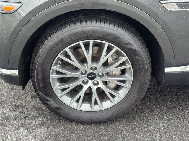 Certified 2026 Genesis GV80 2.5T AWD/4WD image 4