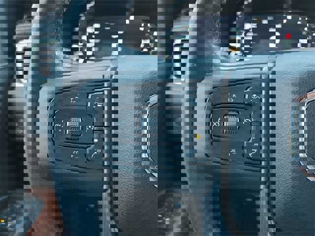 Used 2023 GMC Yukon Denali Ultimate image 21