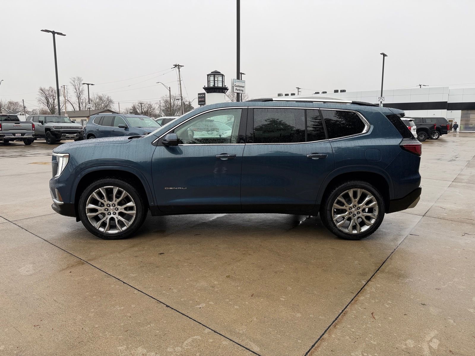 New 2026 GMC Acadia Denali w/ Super Cruise Package AWD/4WD image 8