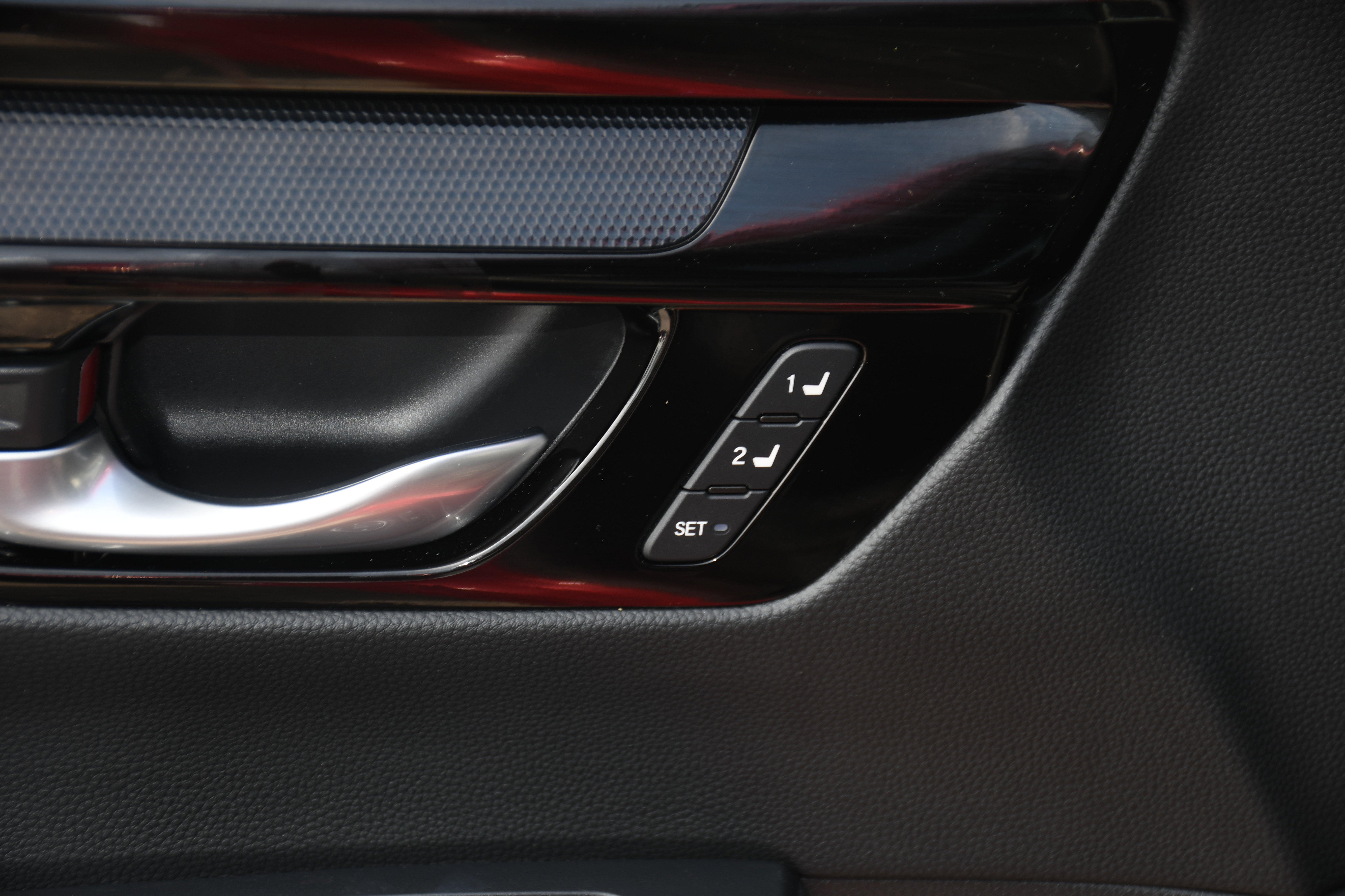 Used 2024 Honda CR-V Sport Touring image 12