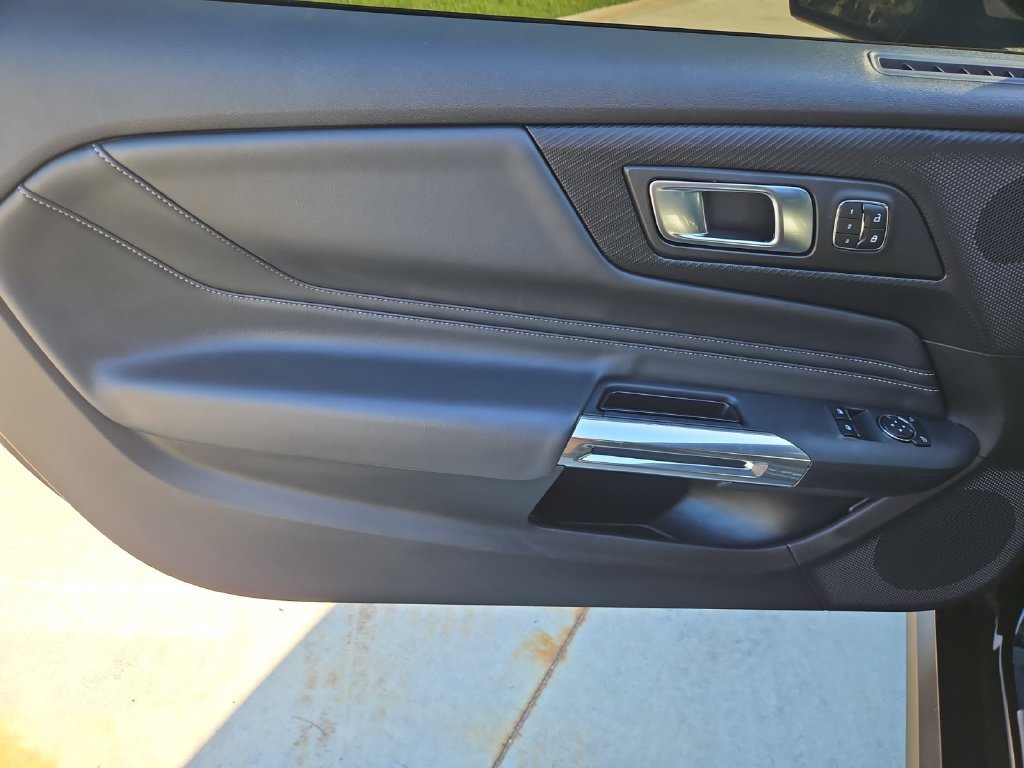 Used 2024 Ford Mustang GT Premium RWD image 11
