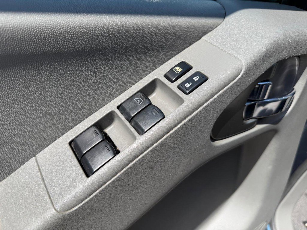 Used 2019 Nissan Frontier SV RWD image 32