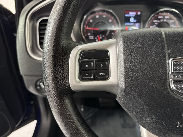 Used 2013 Dodge Charger SE RWD image 10