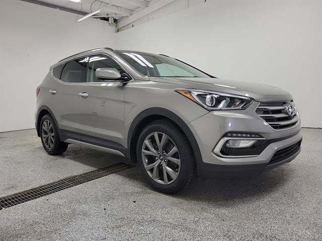 Used 2017 Hyundai Santa Fe Sport AWD/4WD image 2