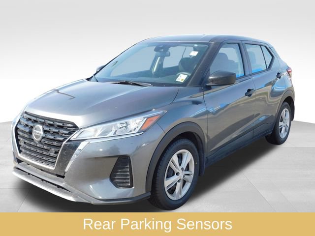 Used 2021 Nissan Kicks S image 3