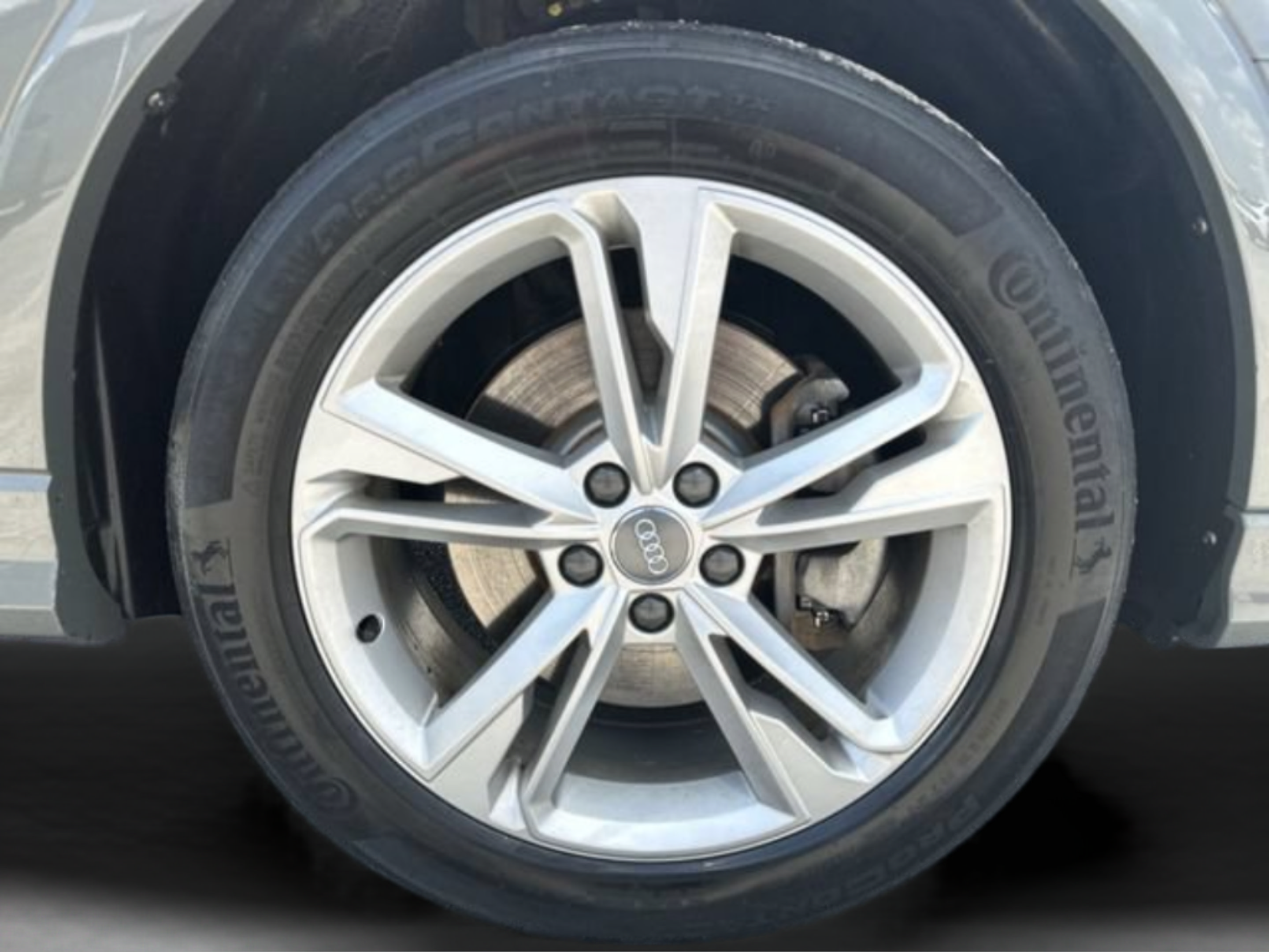 Used 2019 Audi Q3 2.0T Prestige AWD/4WD image 30