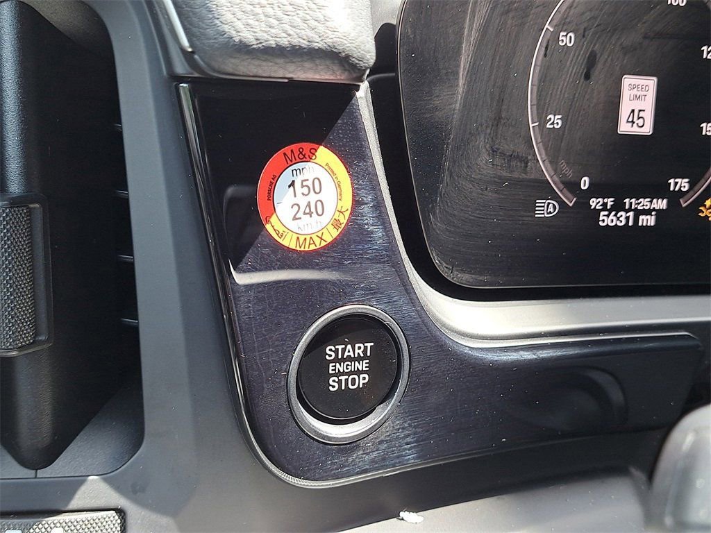 Certified 2025 Porsche Cayenne image 36