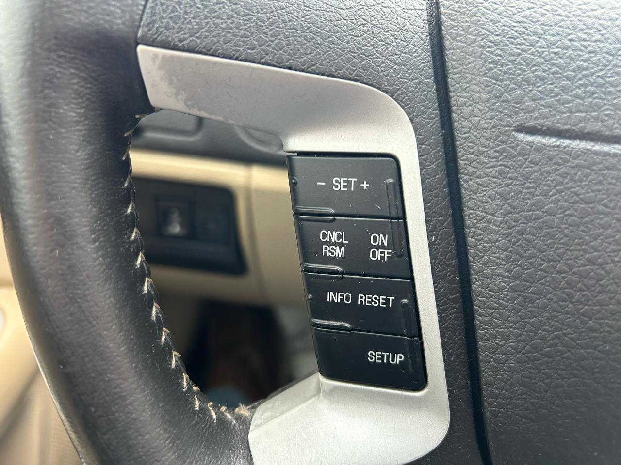 Used 2010 Mercury Milan Premier image 19