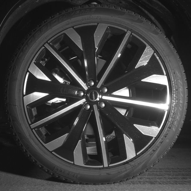 New 2026 Volvo XC90 B6 Plus w/ Protection Package Premier image 41