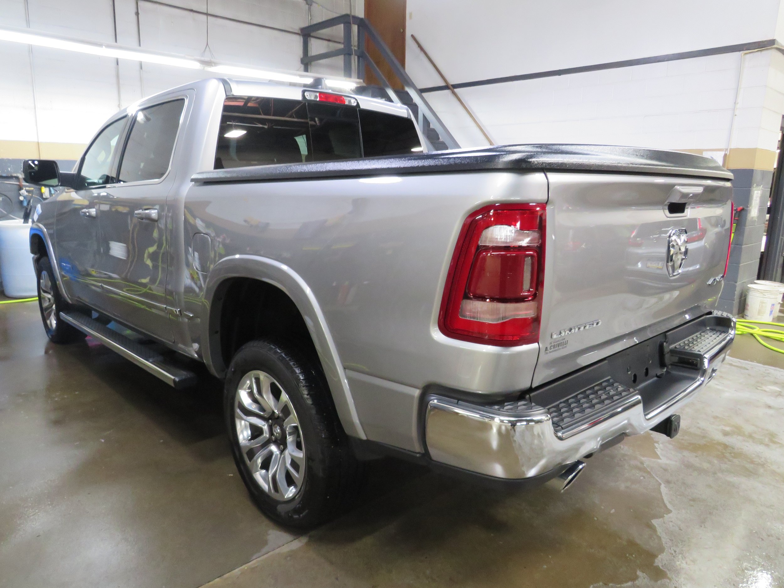 Used 2023 RAM 1500 Limited AWD/4WD image 4