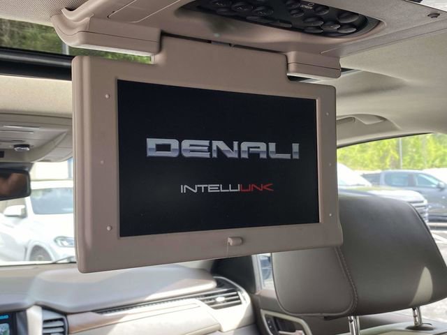 Used 2019 GMC Yukon XL Denali w/ Open Road Package image 18