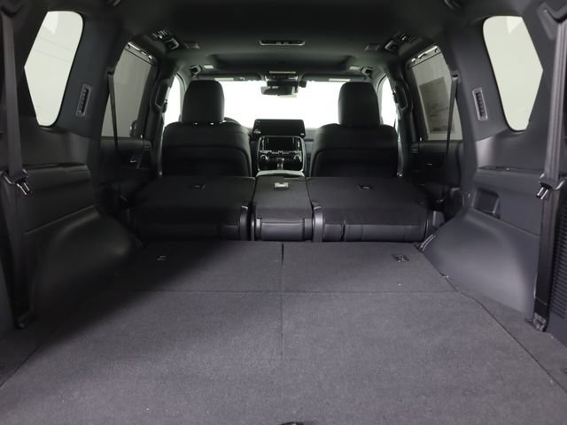New 2026 Lexus LX 600 4WD w/ Luxury Package image 27
