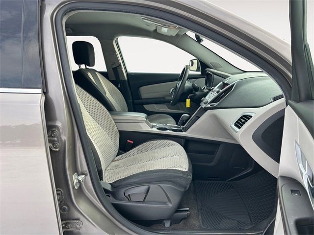 Used 2010 GMC Terrain SLE image 15