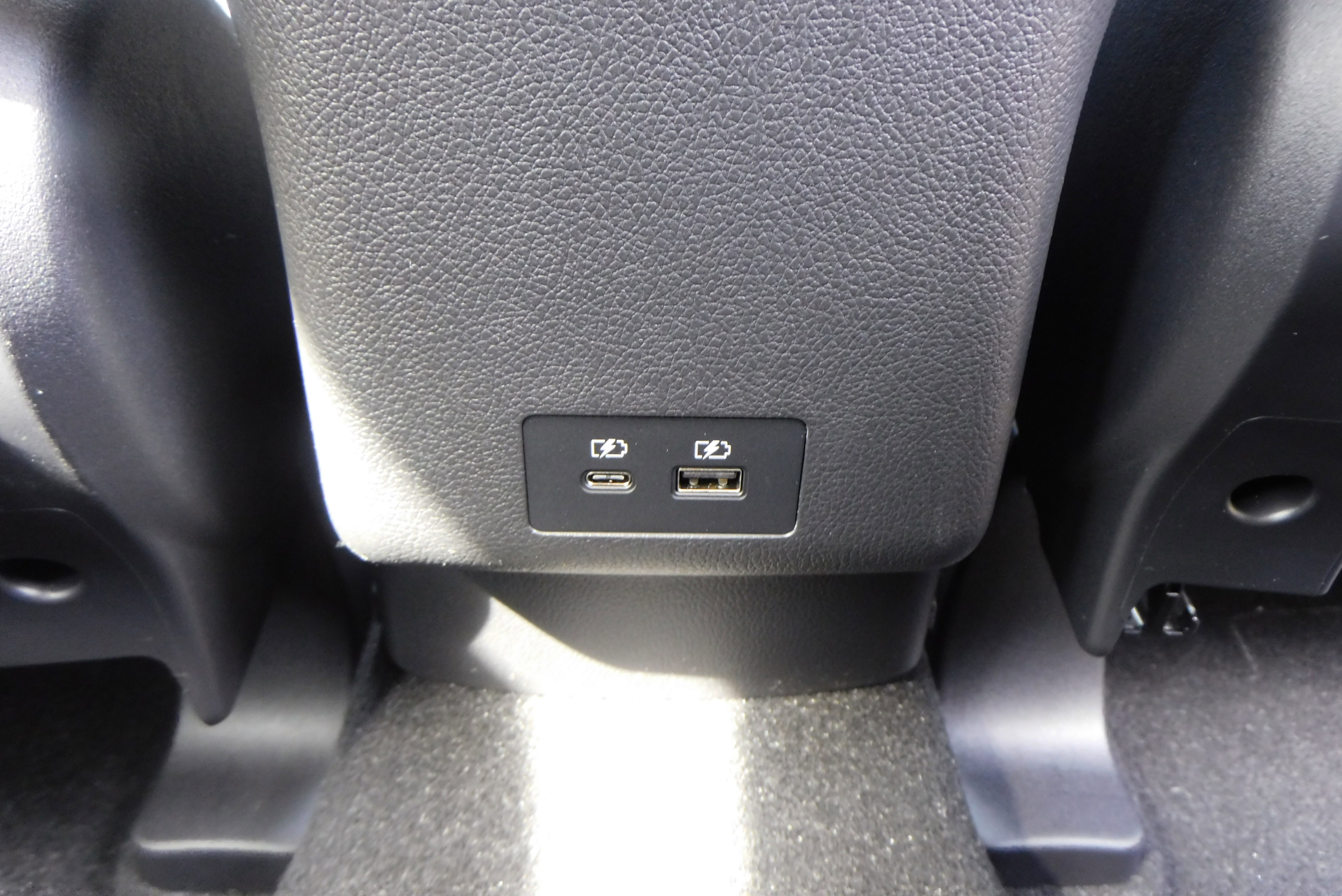 New 2025 Mitsubishi Outlander Sport SE image 42