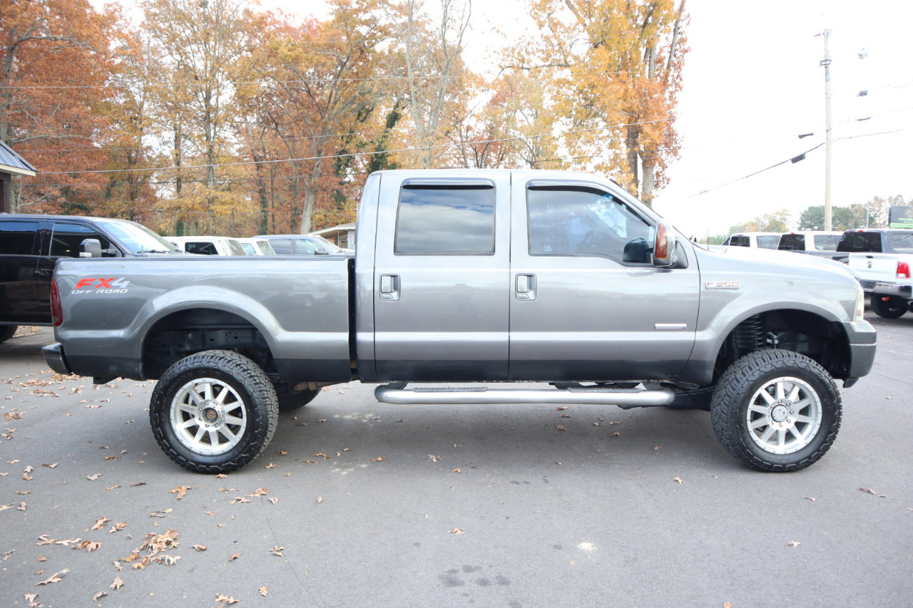 Used 2006 Ford F250 Lariat image 4