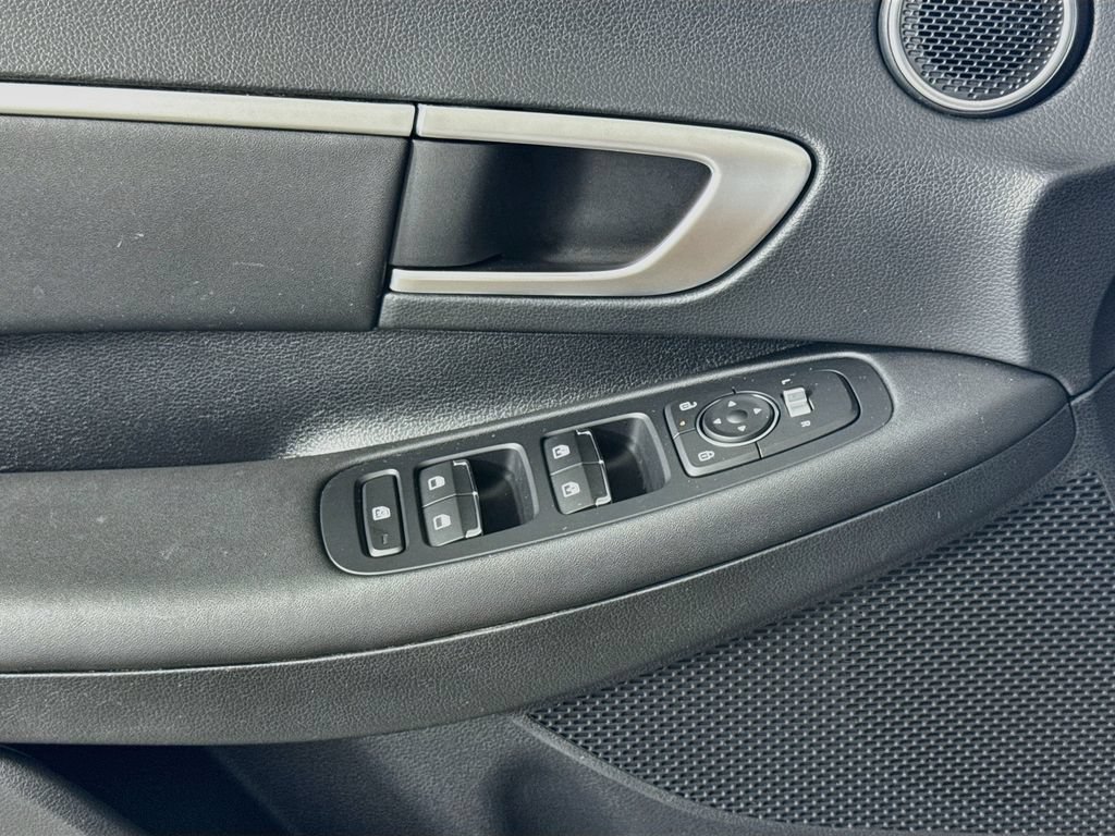 Used 2024 Hyundai Sonata SEL FWD image 13