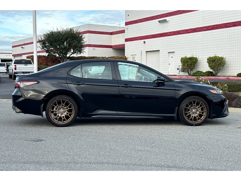 Certified 2023 Toyota Camry SE image 3