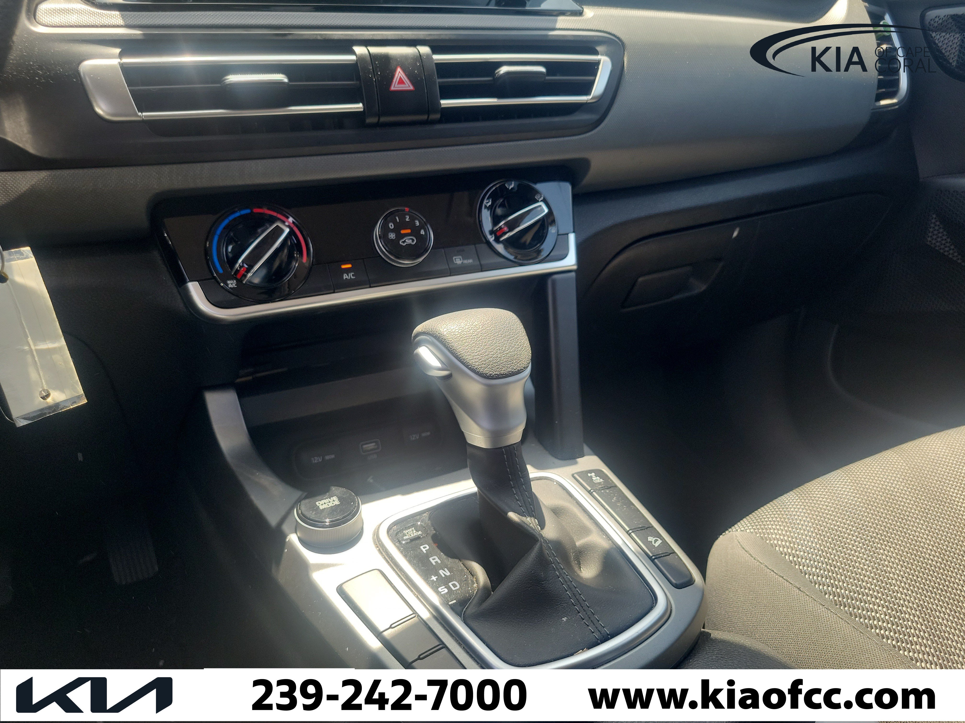 Used 2023 Kia Seltos LX AWD/4WD image 18