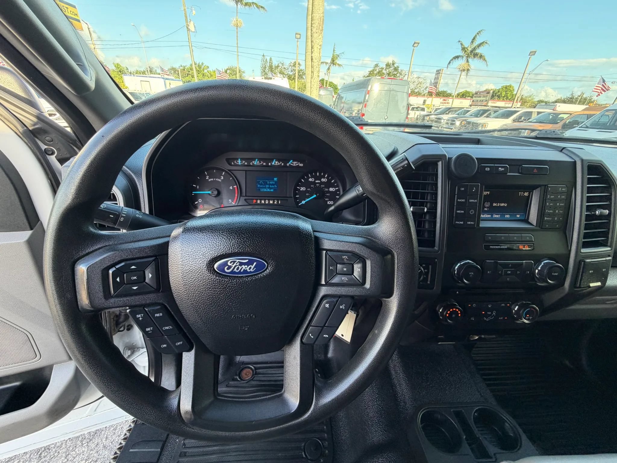 Used 2018 Ford F550 4x4 Crew Cab image 11