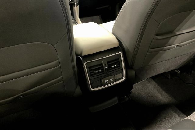 Used 2020 Subaru Forester Premium image 34