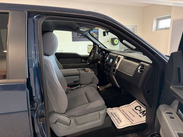 Used 2013 Ford F150 XLT w/ Luxury Equipment Group AWD/4WD image 16