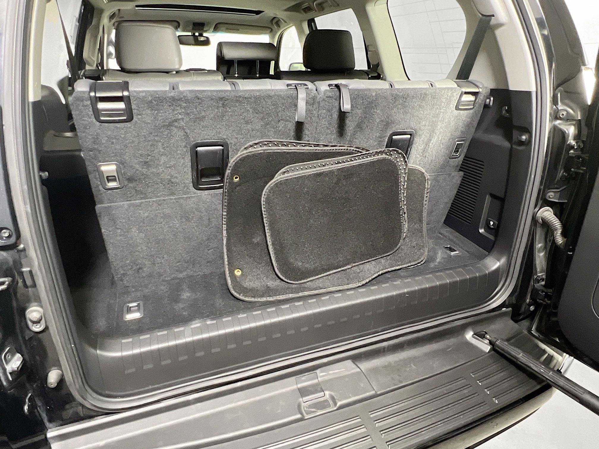 Used 2019 Lexus GX 460 Premium image 25