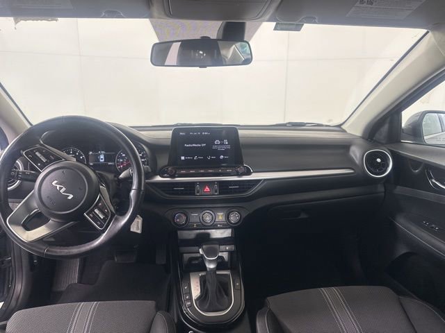 Used 2023 Kia Forte GT-Line image 11