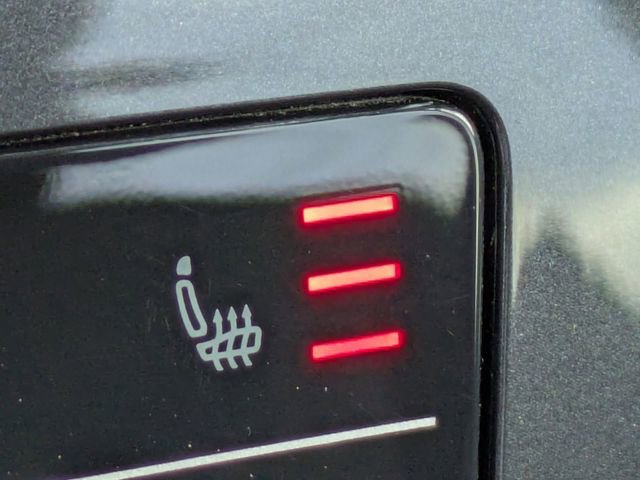 Certified 2023 Volkswagen Tiguan SE w/ Panoramic Sunroof Package FWD image 24