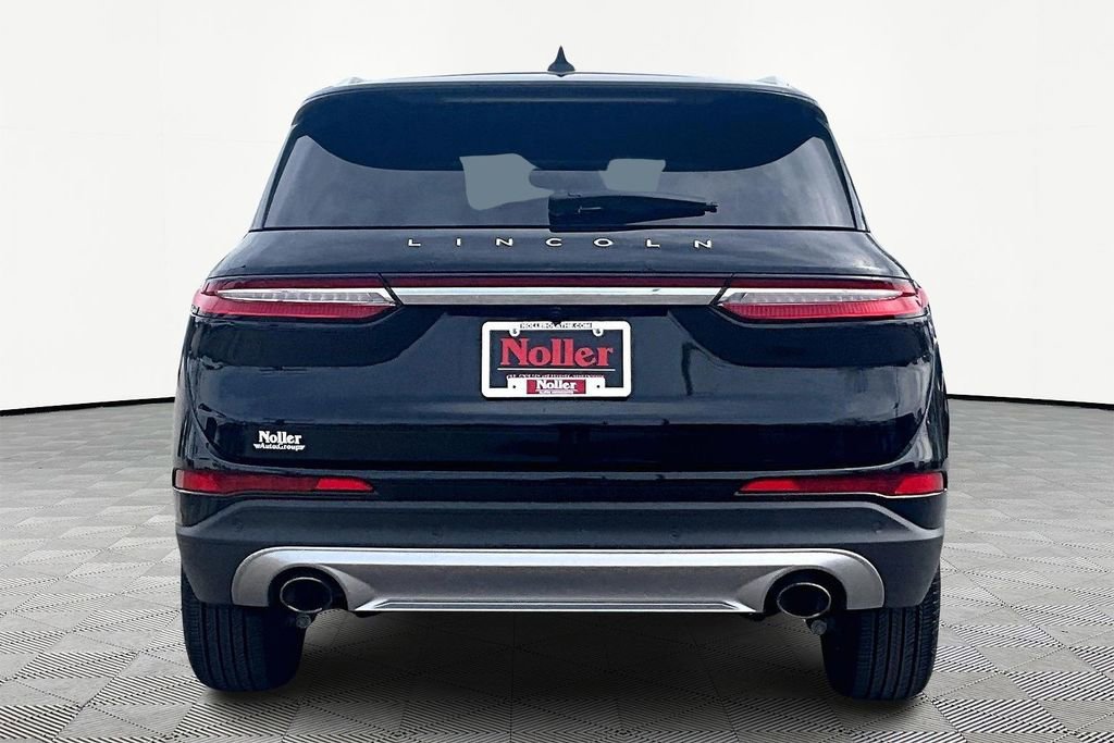 Used 2022 Lincoln Corsair AWD w/ Equipment Group 101A image 4