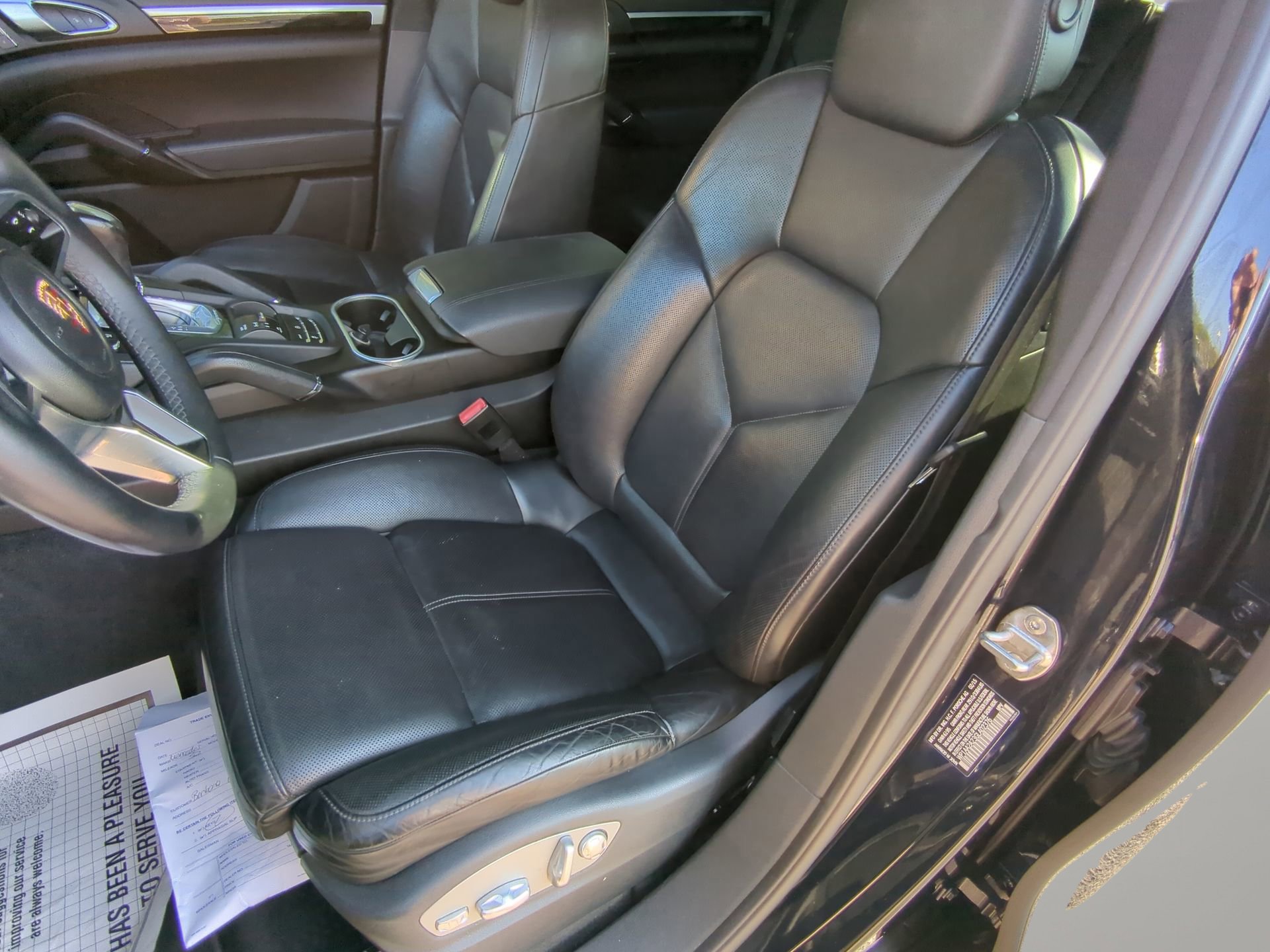 Used 2016 Porsche Cayenne image 50