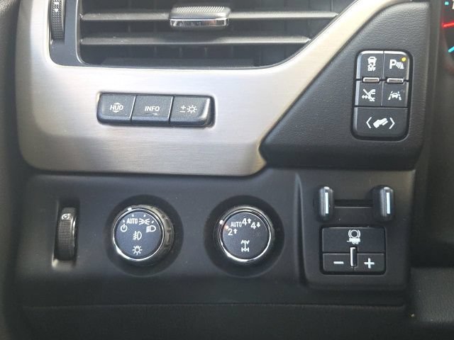 Used 2019 GMC Yukon Denali w/ Denali Ultimate Package AWD/4WD image 31