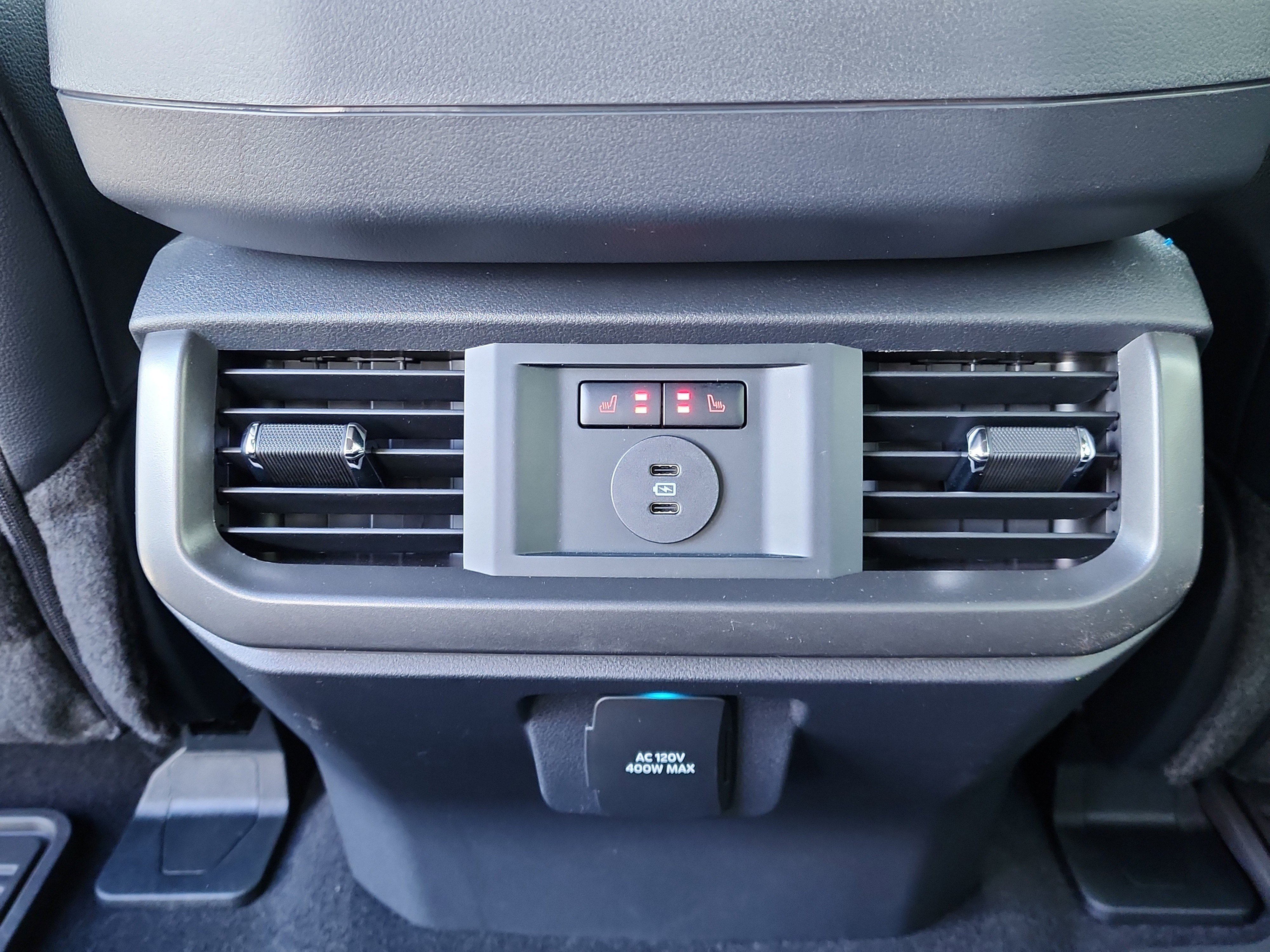 New 2025 Ford F150 Lariat image 8