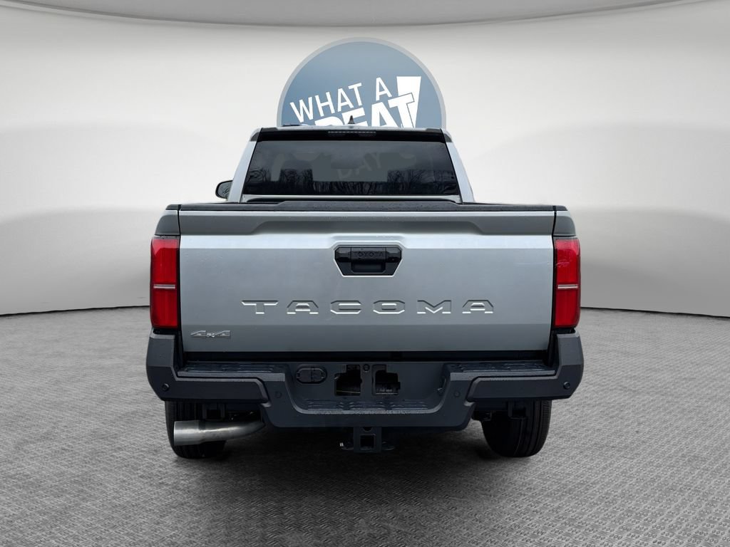 New 2026 Toyota Tacoma SR w/ SR Upgrade Package AWD/4WD image 5