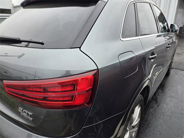 Used 2018 Audi Q3 2.0T Premium Plus w/ Premium Plus Package image 8
