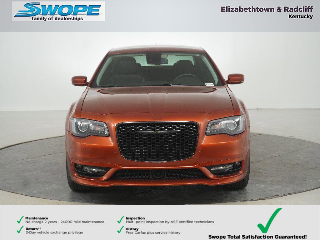 Certified 2021 Chrysler 300 Touring L image 8