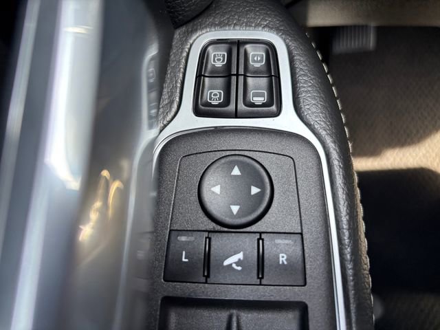 Used 2024 RAM 2500 Laramie w/ Safety Group image 18