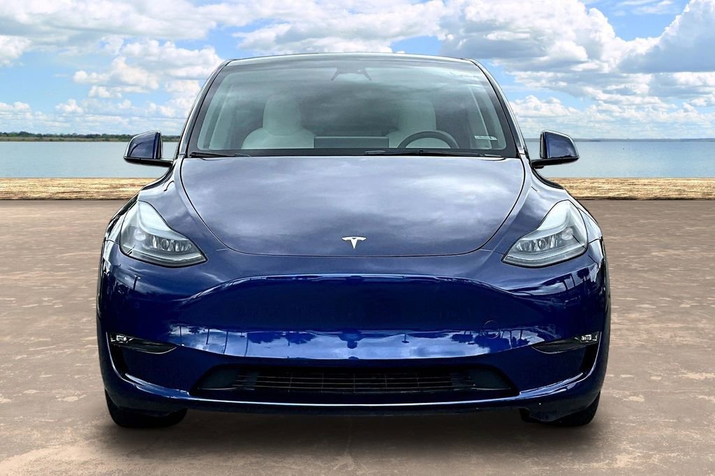Used 2023 Tesla Model Y Long Range AWD/4WD image 2