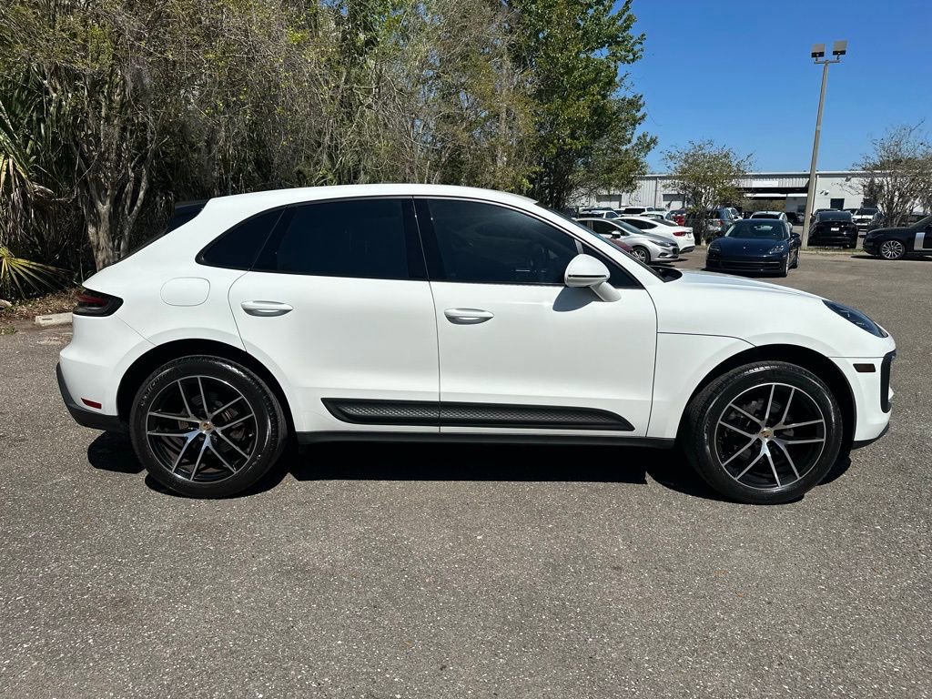 Used 2023 Porsche Macan image 13